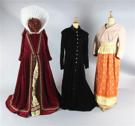 Don Carlos; Maria Stuarda and Il Trovatore: A rail with a maroon velvet two piece ruff and red wig for Elizabeth I
